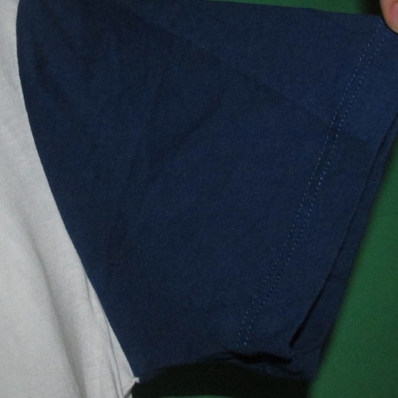 Macy’s White “Friends” Graphic Tee - Picture 4 of 6